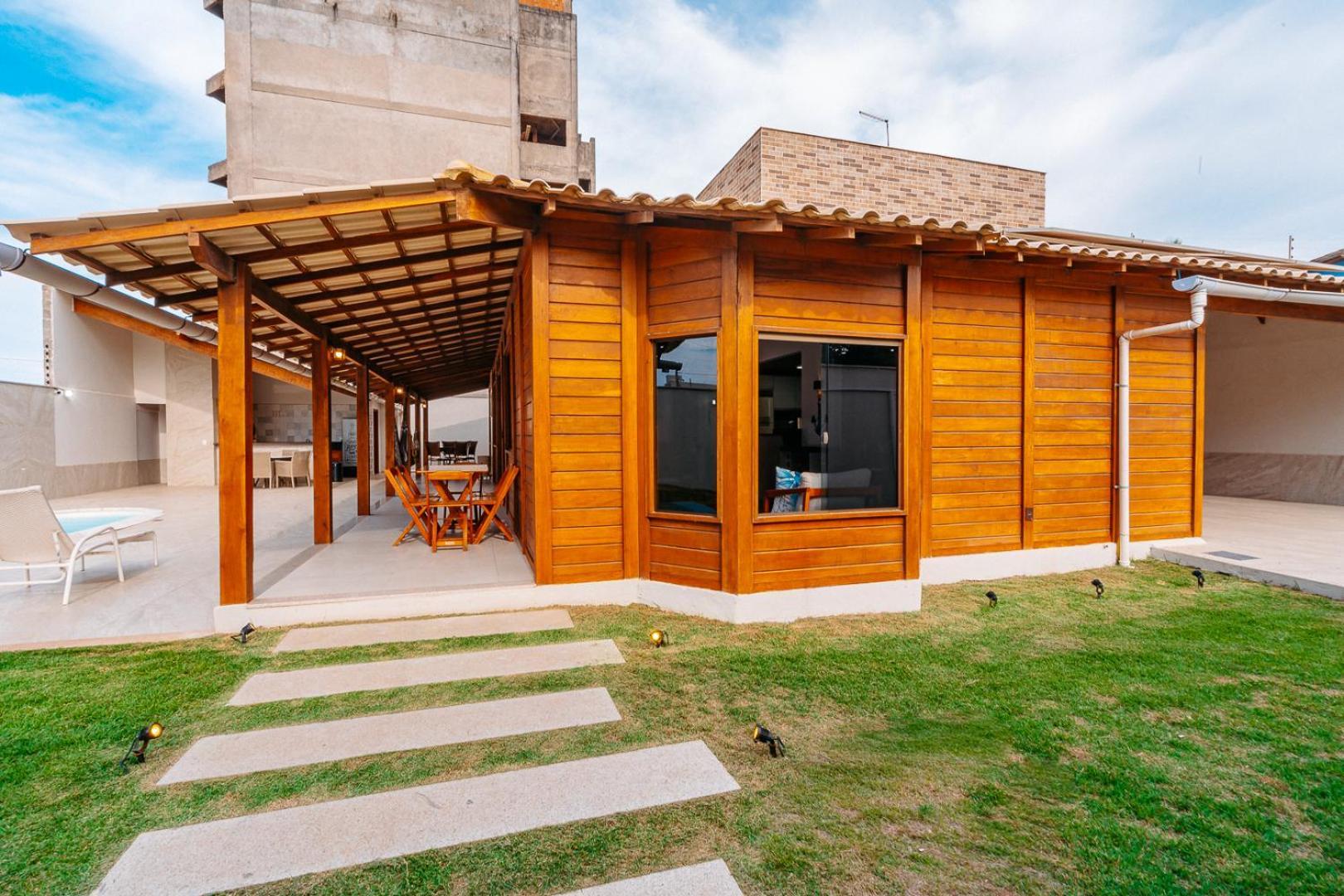 Casadecastelhanos, Quadra Do Mar De Castelhanos, 4 Suites Com Ar, Churrasqueira, Piscina, Hidromassagem, Cozinha Integrada Gourmet Ideal Para Familia E Amigos Аншиета Экстерьер фото