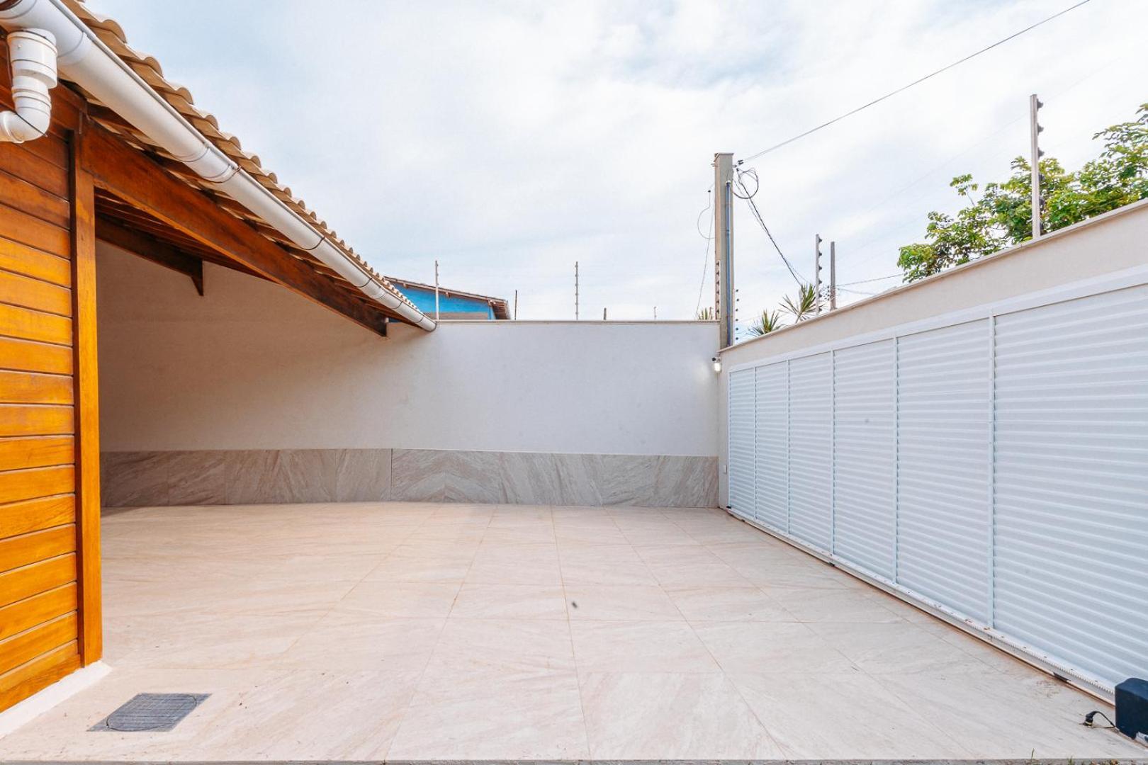 Casadecastelhanos, Quadra Do Mar De Castelhanos, 4 Suites Com Ar, Churrasqueira, Piscina, Hidromassagem, Cozinha Integrada Gourmet Ideal Para Familia E Amigos Аншиета Экстерьер фото