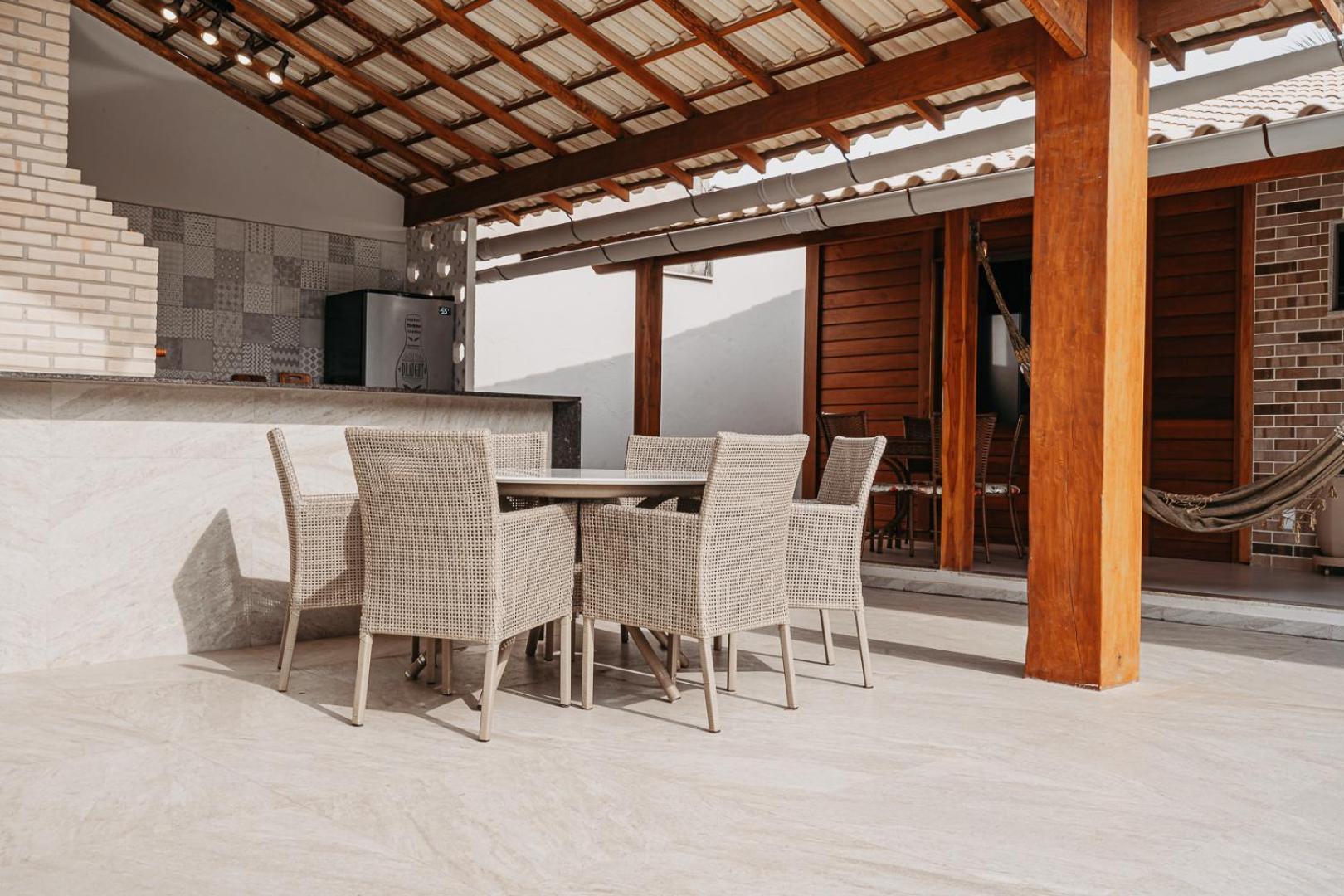 Casadecastelhanos, Quadra Do Mar De Castelhanos, 4 Suites Com Ar, Churrasqueira, Piscina, Hidromassagem, Cozinha Integrada Gourmet Ideal Para Familia E Amigos Аншиета Экстерьер фото